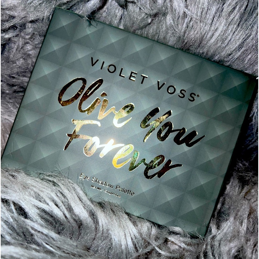 Violet Voss Olive You Forever Palette